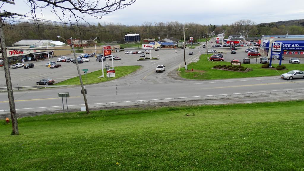 Attican Motel - Attica - Batavia - Warsaw - Darien Lake Экстерьер фото